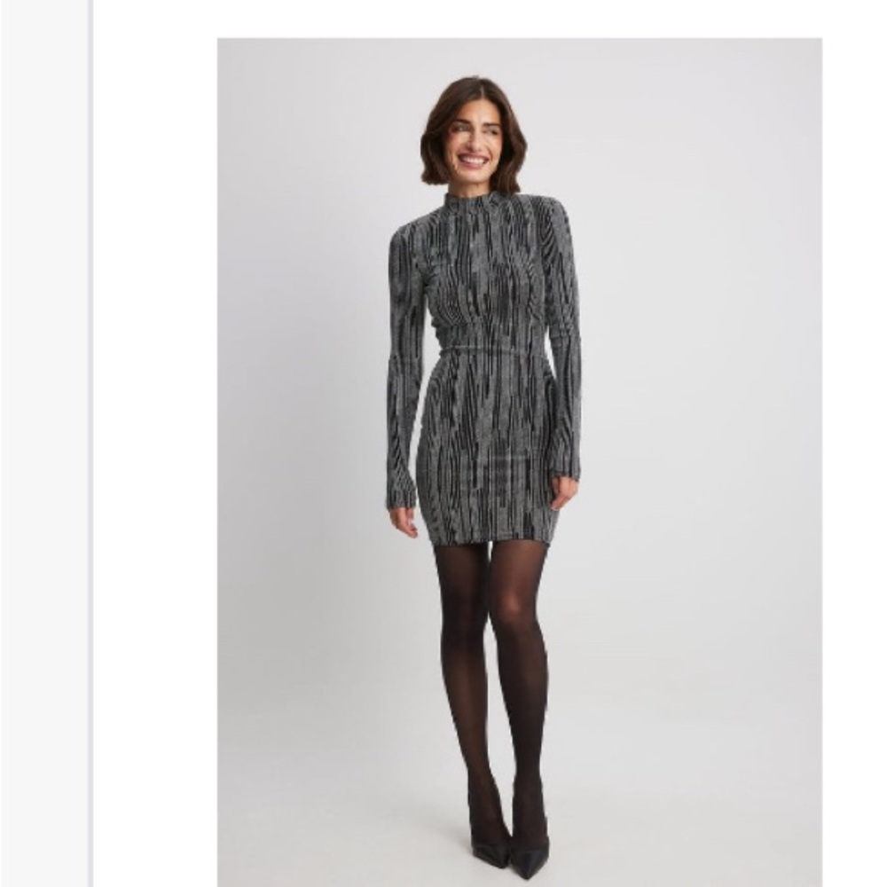 Chic Striped Black and Gray Mini Dress